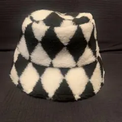 バケットハット 白黒ダイヤモンド模様