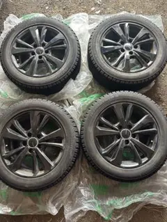 ゴルフ 205/55R16 2023年スタッドレス トゥーラン アウディA3 - メルカリ