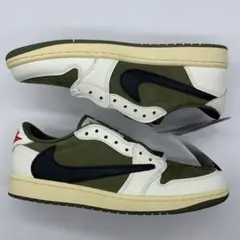 Travis Scott × Jordan 1 