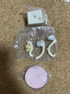 ちいかわ　討伐シーンフィギュア　豆腐　擬態型