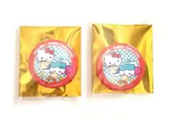 ちいかわ×サンリオ スーパーマーケットな缶バッジ ハチワレ×ハローキティ