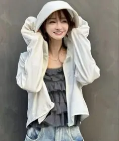 成瀬愛里さん 遮光パーカー 忍 - メルカリ