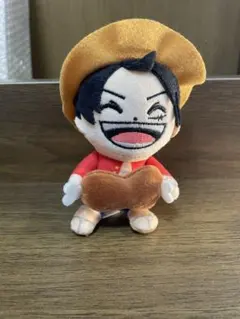 USJ ワンピース　コレクタブルぶらさがりぬいぐるみ　ルフィ