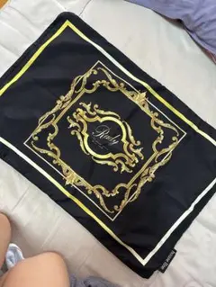 Rady 枕カバー ブラック ゴールド美品