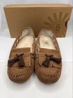 2026年最新】UGG レディース モカシンの人気アイテム - メルカリ