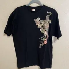 【美品】むかしむかしブランド　黒の虎と花プリントTシャツ