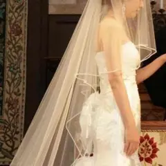 定価32000円！　タカミブライダル　ビーズ　ロングベール