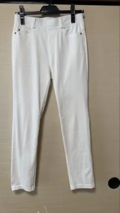【美品】ホワイト スリムパンツ