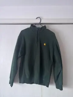 Carhartt ダークグリーン ハーフジップトレーナー