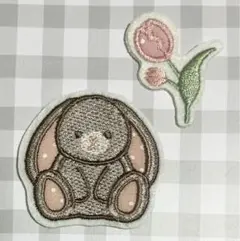 ワッペン　アップリケ　アイロン　シール　うさぎ　チューリップ　花　レトロ　刺繍