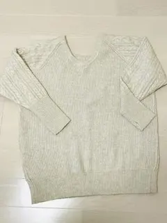 クリーム色 ケーブル編み ニットセーター 長袖 レディース