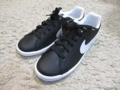 NIKE ナイキ　スニーカー　コートロイヤル　26センチ　メンズ　シューズ　黒