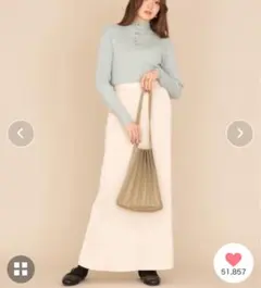 NEUNA プリーツバッグ　ベージュのサムネイル