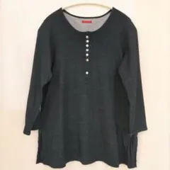 パラスパレス ボタン付き長袖Tシャツ カットソー インディゴ サイズ0のサムネイル