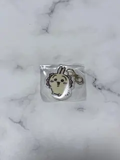 ちいかわ　カプセル　シーサー祭り　アクリルチャーム　うさぎ