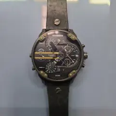DIESEL 腕時計 DZ7348 メンズのサムネイル