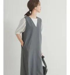 『UR TECH DRYLUXE』ストレートラインジャンパースカート