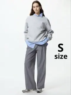 新品 ユニクロ、タックワイドパンツ Sサイズ/グレー