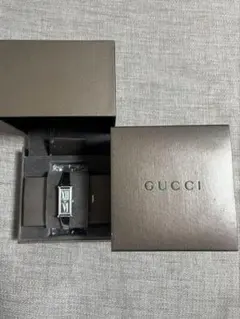 GUCCI 時計 箱あり