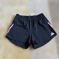 adidas ブラックハーフパンツ ピンクストライプ140センチ