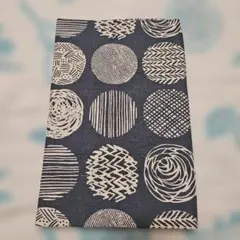 円形模様の綿生地 ダークブルー