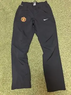 Nike マンＵ ナイロンパンツXS