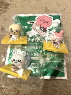 ちいかわ 松屋 コラボ フィギュア モモンガ ラッコ カニ &ピック