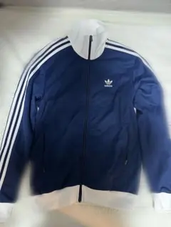 adidas トラックジャケット Mサイズ