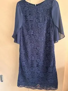 《Pour Vous》 ネイビーブルーフラワーレースドレス