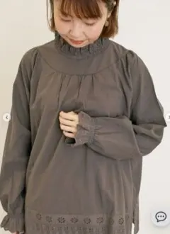 【新品タグ付き】サマンサモスモススカラップレースブラウス チャコールグレー