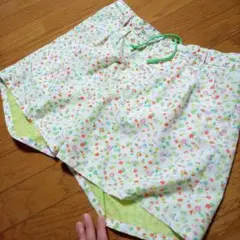 adidas 花柄ショートパンツ M