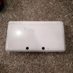 ニンテンドー3DS ピュアホワイト