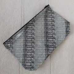 Item thumbnail for item 30093e2c-36ee-4ec5-8a6c-0da35865d33e