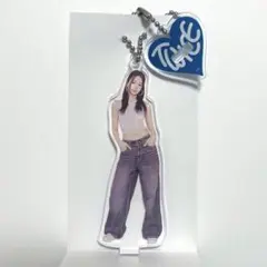 TWICE ツウィ ミニアクスタチャーム This is for popup