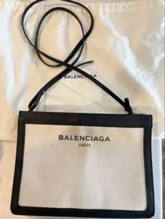 BALENCIAGA ショルダーバッグのサムネイル