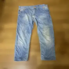 モスキーノ　大きいサイズ ストレッチ感が有るデニム