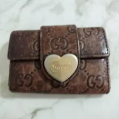Gucci GGパターン ブラウンレザーキーケース