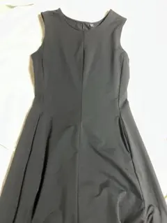 ユニクロ ウルトラストレッチワンピース