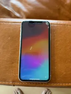 11 iPhone 11 64GB ホワイト 画面割れなしSIMソフトバンク - メルカリ