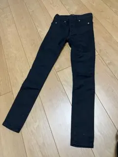 GAP デニム　スキニー　ブラック　細身　長ズボン