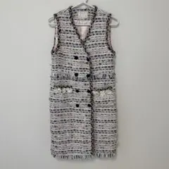 Item thumbnail for item 6cca2bce-444f-4c6e-8dc3-0b94d57bb114