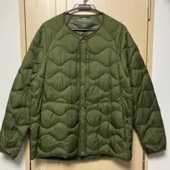 ユニクロ ホワイトマウンテニアリング ダウンジャケット オリーブ L