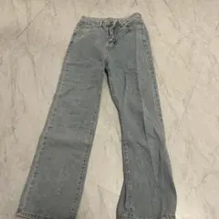 ライトブルーワイドレッグデニム