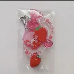 サンリオ　いちご新聞　シークレットストラップ　ピアノ