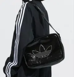 adidas アディダス ショルダーバッグ ブラックのサムネイル
