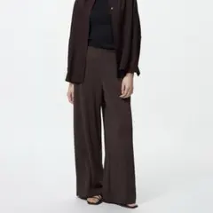 クレープジャージーストレートパンツ