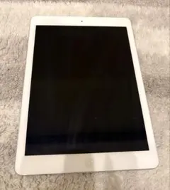 Apple iPad Air シルバー