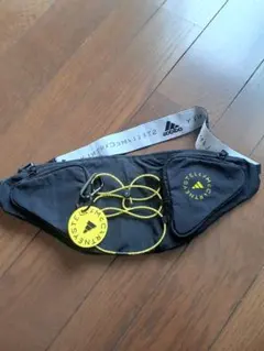 adidas　ステラマッカートニー　ボディバッグ　タグなし未使用　美品