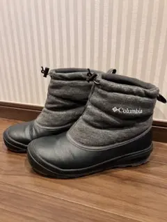 Columbia スノーブーツ グレー/ブラック　２４ｃｍ　雨雪対応