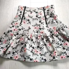 【SNIDEL】花柄フレアスカート グレー/サーモンピンク